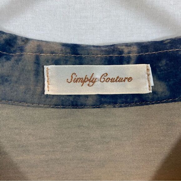 Ladies Simply Couture‎ Brand Button Down Floral Blouse Size Large - Picture 12 of 13